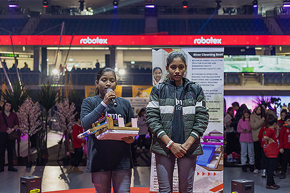 Girls Who Build Robots